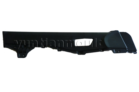 汽車內(nèi)飾件模具03