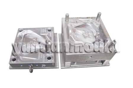 汽車內(nèi)飾件模具23